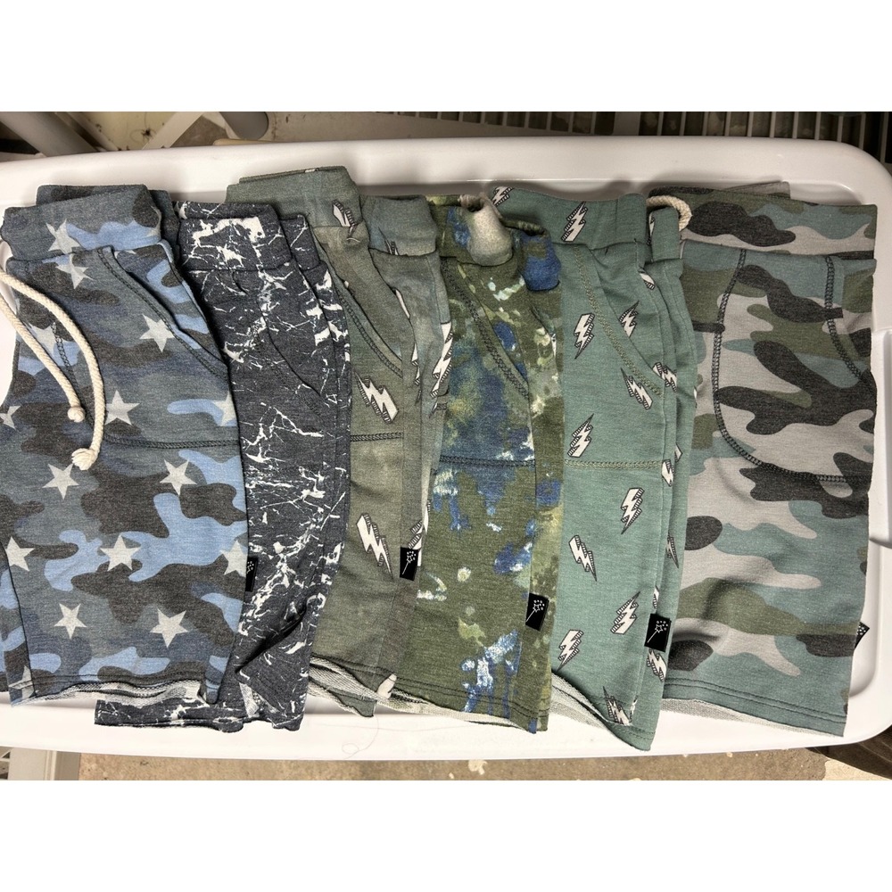 EUC Lot of 6 Pixie Lane shorts lightning bolts stars paint splatter size 5